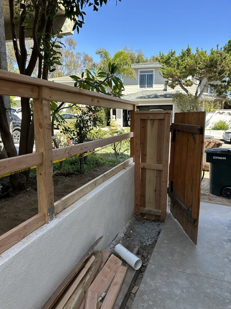 Custom garden landscaping in Murrieta, CA by Lopez Landscaping