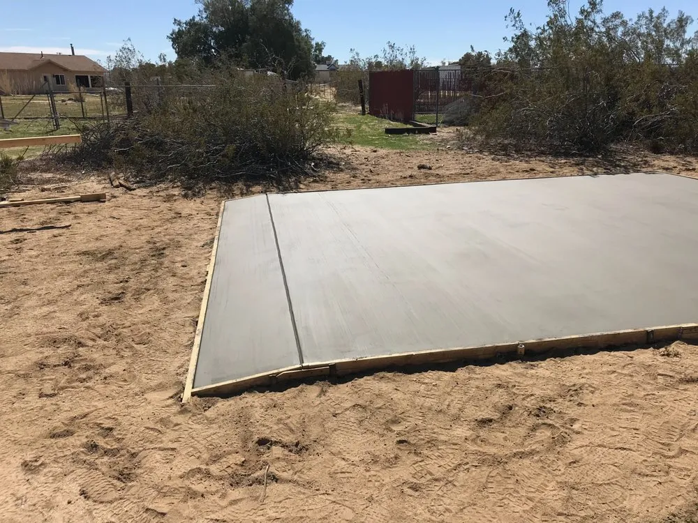 Custom yard cleanup service in Ridgecrest, CA by Lopez Landscaping