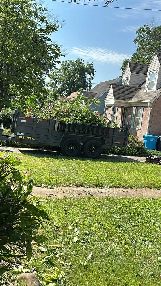 Professional lawn mowing service in Roanoke, VA by Lopez landscaping