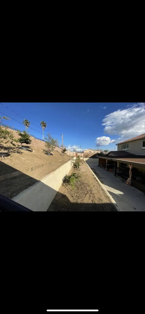 Local yard cleanup service for year-round maintenance across San Bernardino, CA - Lopez Landscaping
