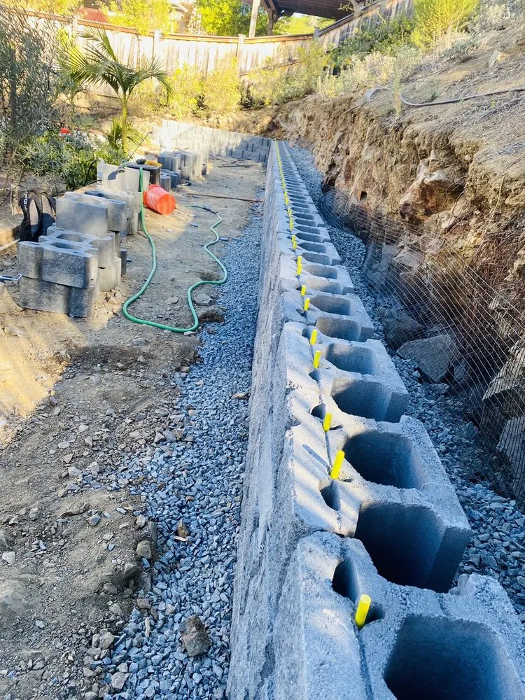 Custom yard cleanup service experts serving San Diego, CA - Lopez Landscaping