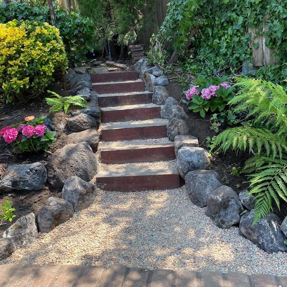 Custom garden landscaping experts serving San Pablo, CA - Lopez Landscaping