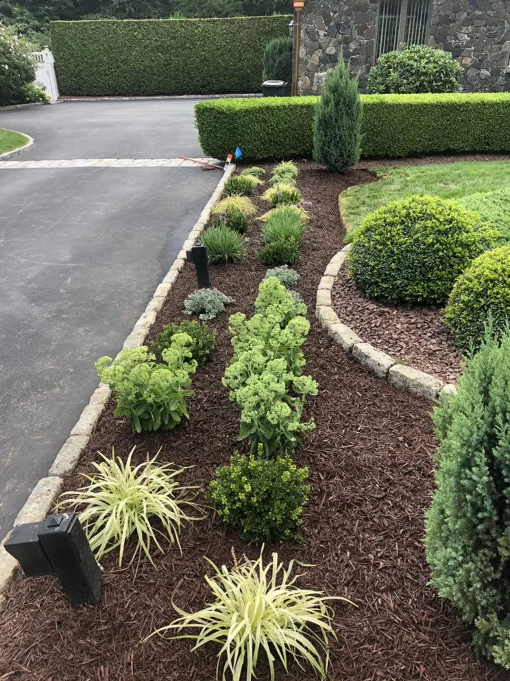 Custom garden landscaping in North Providence, RI - Lopez Landscaping Service
