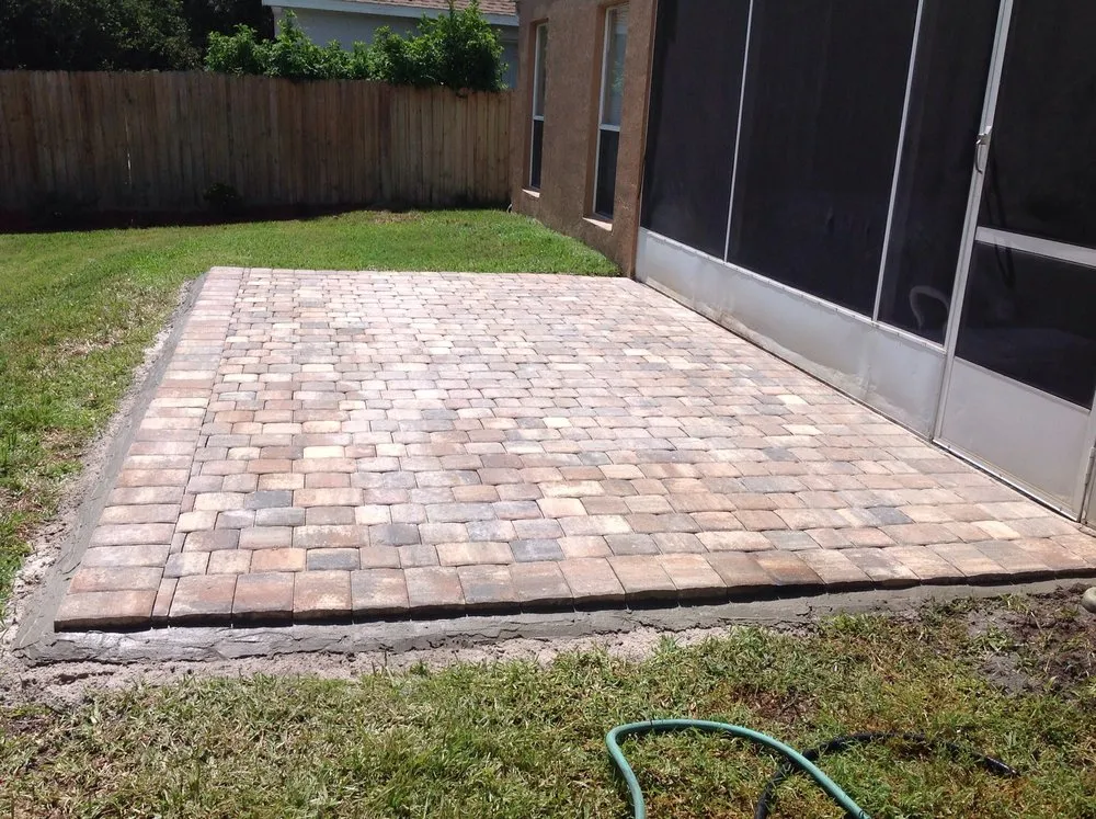 Reliable landscaping services experts serving New Smyrna Beach, FL - Lopez Landscaping Total Outdoors, LLC