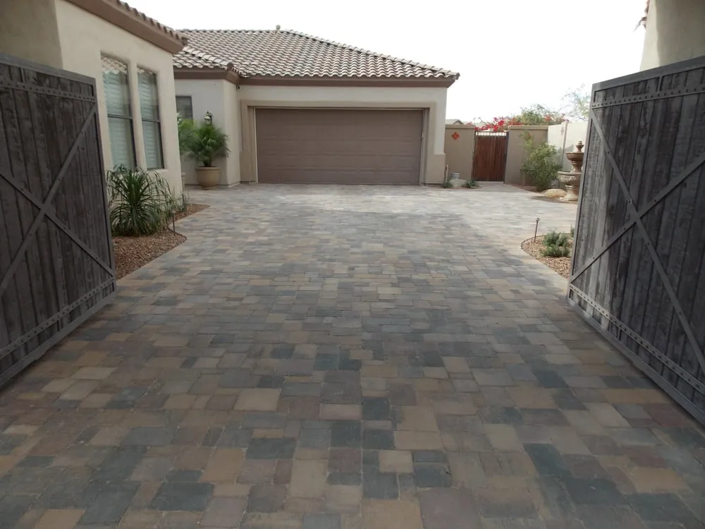 Professional landscaping services in Wittmann, AZ - Lopez Landscaping