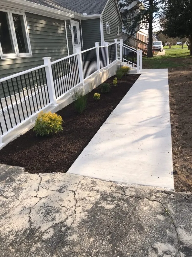 Top-rated yard cleanup service near you across Laurel, DE - Lopez Lawn Care Landscaping