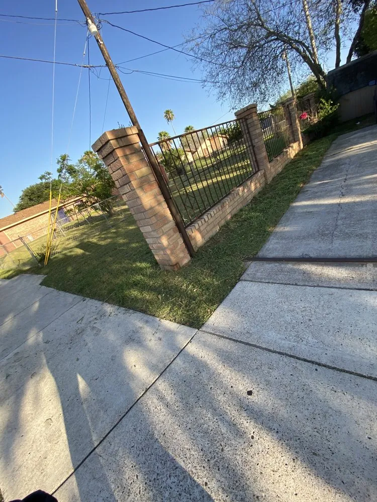 Affordable lawn care service for residential properties in San Juan, TX by Lopez Lawn Service