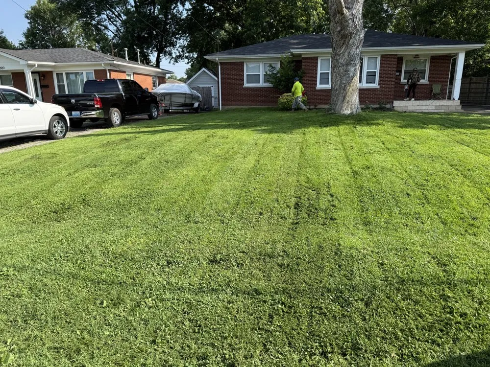 Custom landscape installation in Louisville, KY - Lopez Lawncare