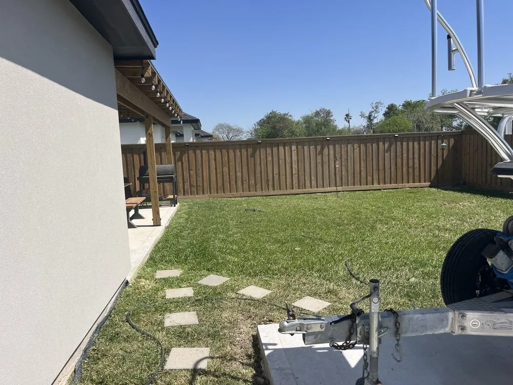 Reliable lawn care service experts serving Alamo, TX - Lopez Mowing