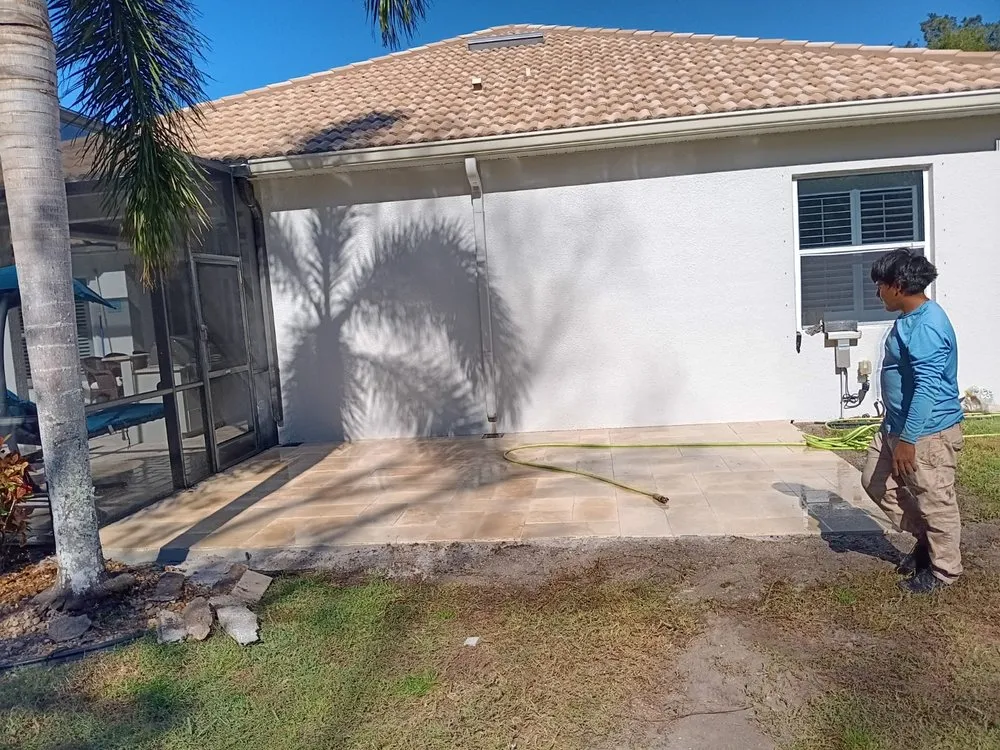 Trusted lawn mowing service experts serving Palmetto, FL - Lopez Pavers One Solution