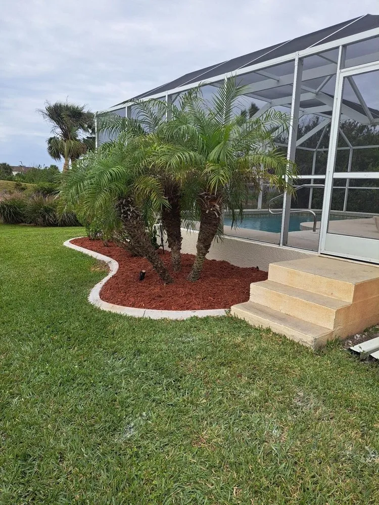 Expert garden landscaping experts serving Sarasota, FL - Lopez Tree Trimming & Landscape Services