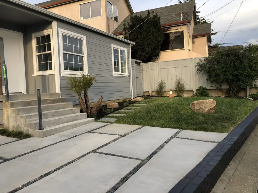 Reliable lawn care service experts serving El Sobrante, CA - Lopez's Landscaping & Construction