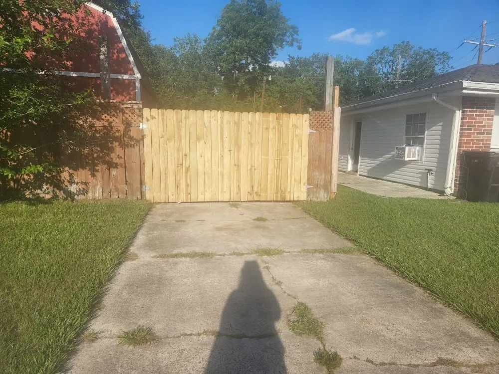 Trusted landscaping services in Saint Bernard, LA - Lopiccolo's Precise Paint & Construction