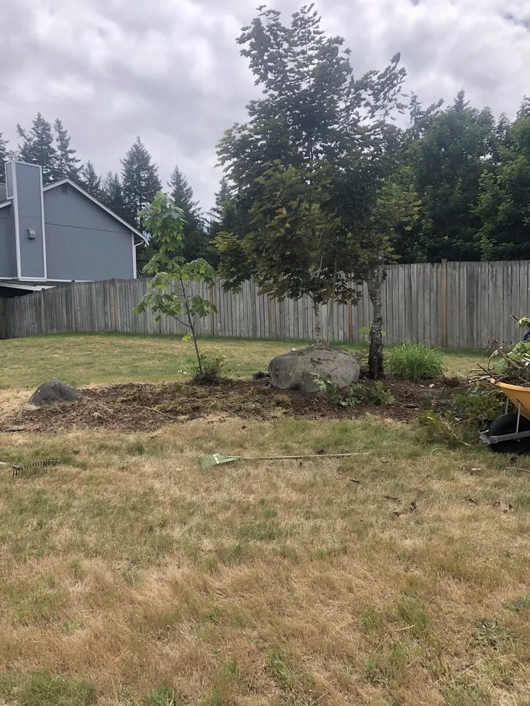 Expert garden landscaping in Graham, WA by Lorang's Landscapes