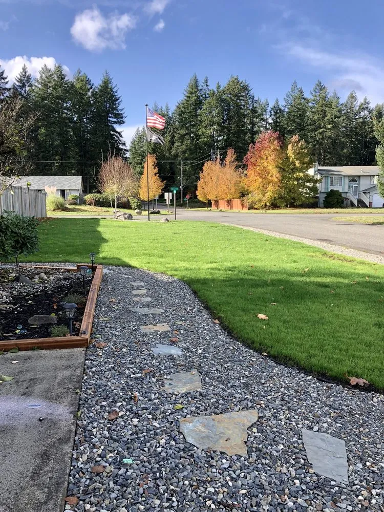 Affordable yard cleanup service with custom design across Graham, WA - Lorang's Landscapes