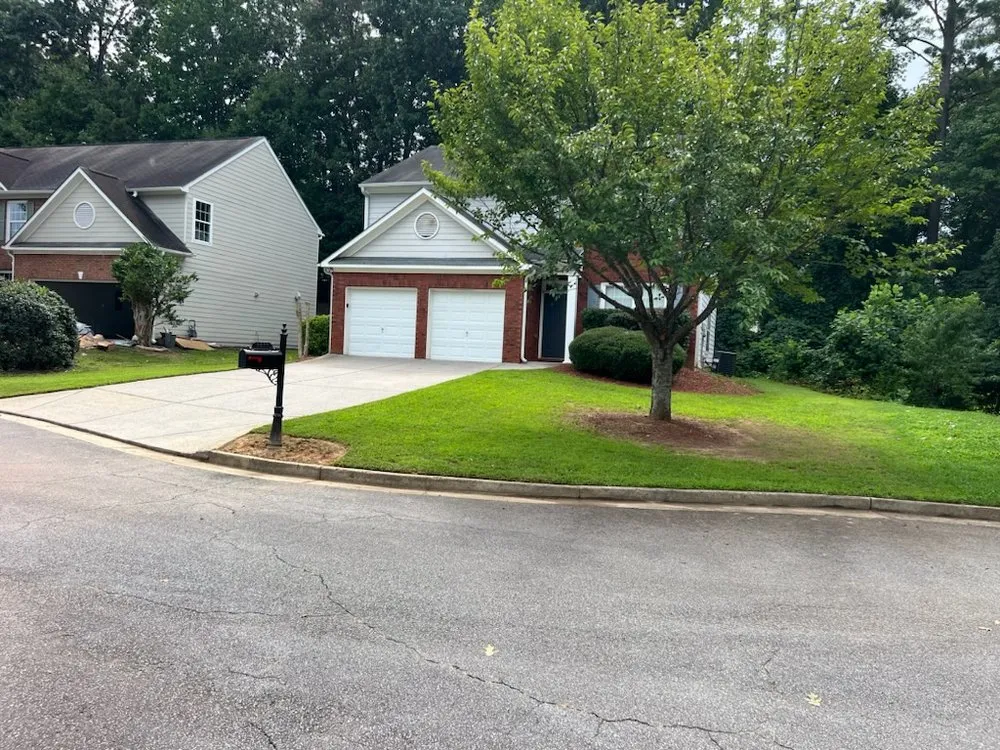 Affordable yard maintenance in Marietta, GA by Lord & Shelton Landscaping