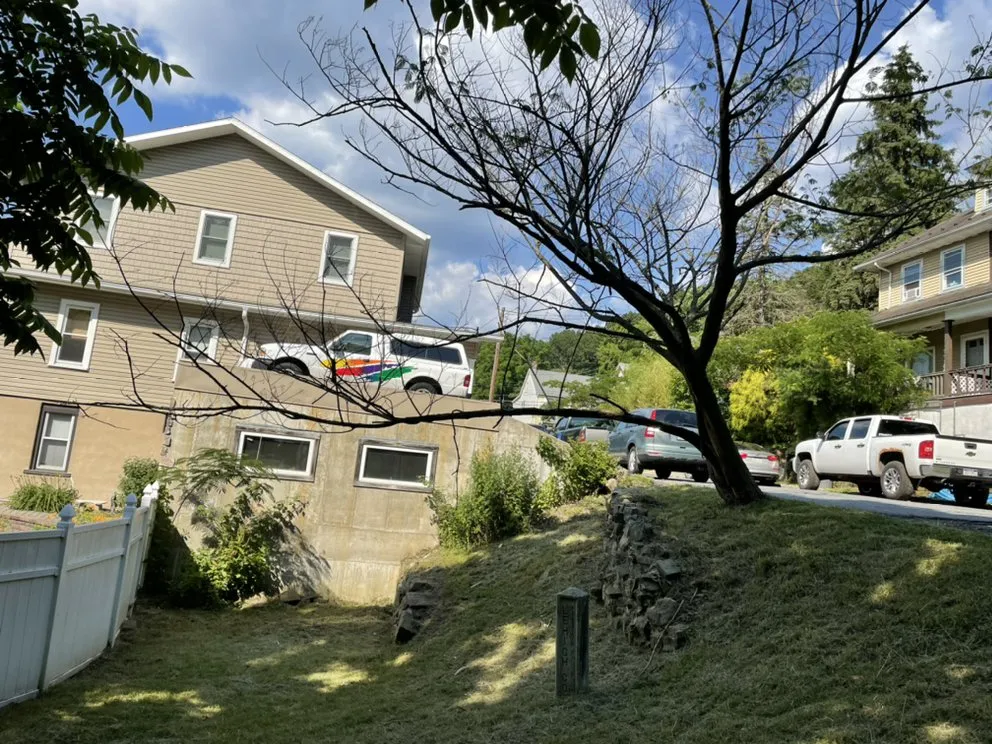 Affordable landscape installation experts serving Allentown, PA - Lord of the Land