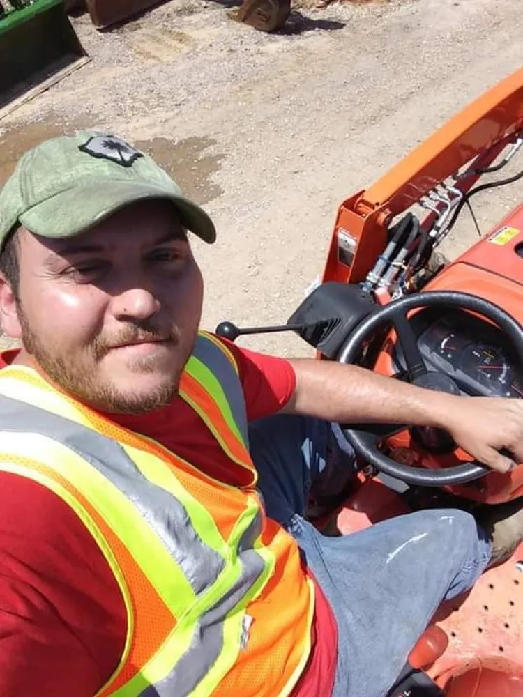 Expert landscape design experts serving Poplar Bluff, MO - Lord of The Lawns and Landscaping