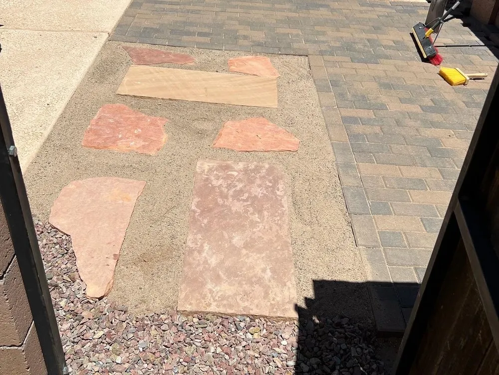 Reliable yard maintenance for year-round maintenance in Tucson, AZ by Lordz