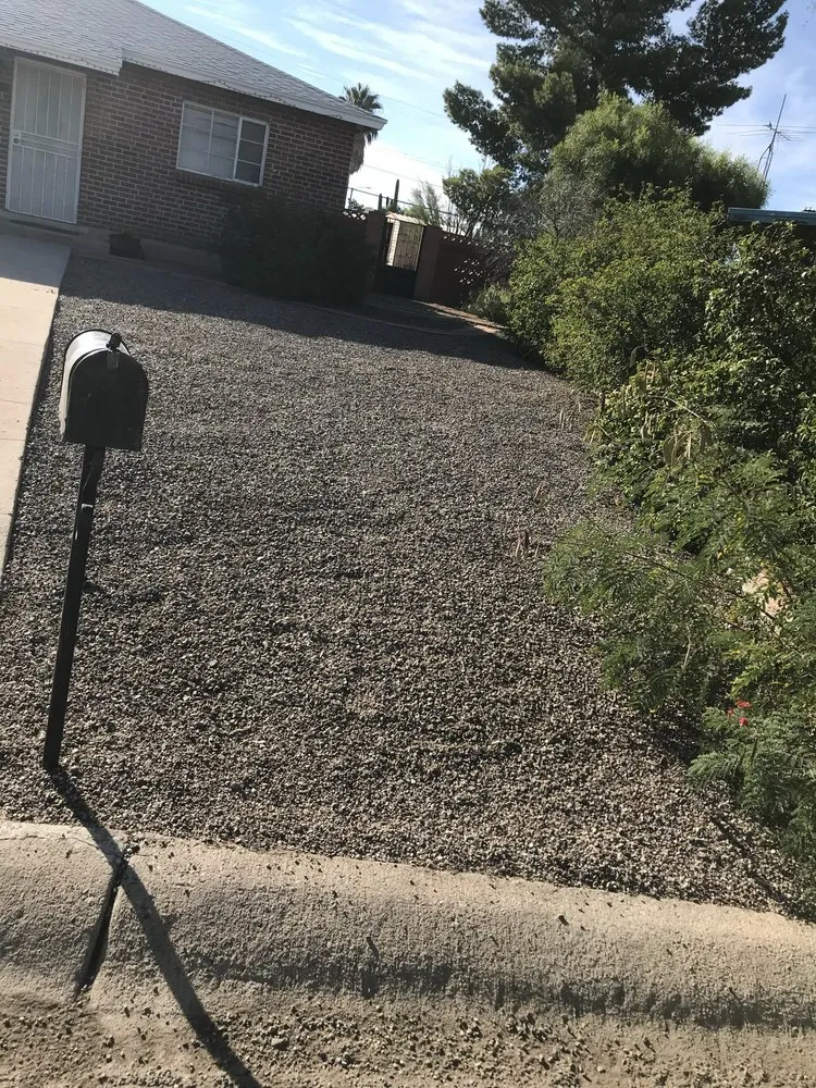 Custom garden landscaping for beautiful yards across Tucson, AZ - Lordz