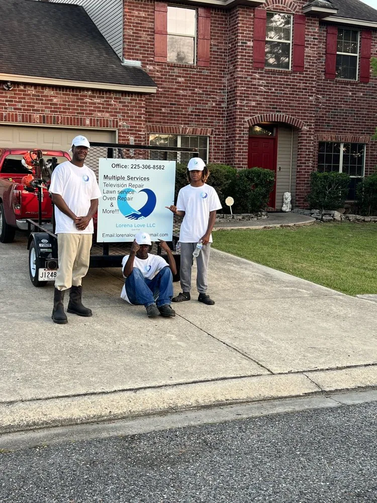 Trusted lawn mowing service experts serving Zachary, LA - Lorena Love