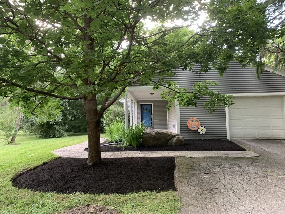 Reliable residential landscaping experts serving Norwalk, OH - Lorence Landscaping