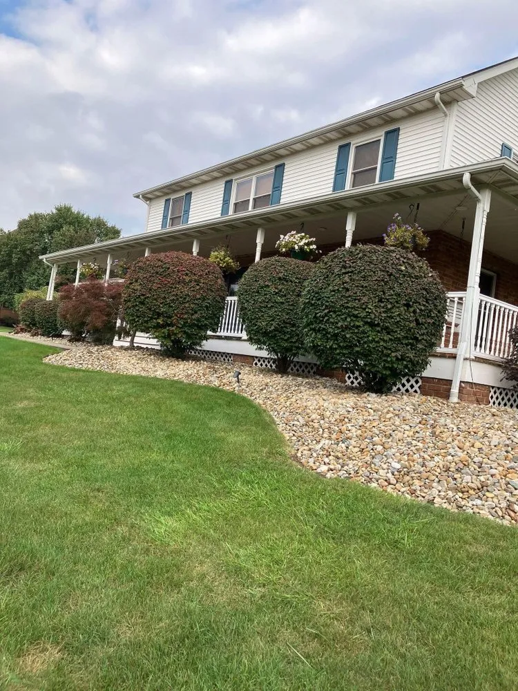 Reliable yard maintenance for year-round maintenance across Norwalk, OH - Lorence Landscaping