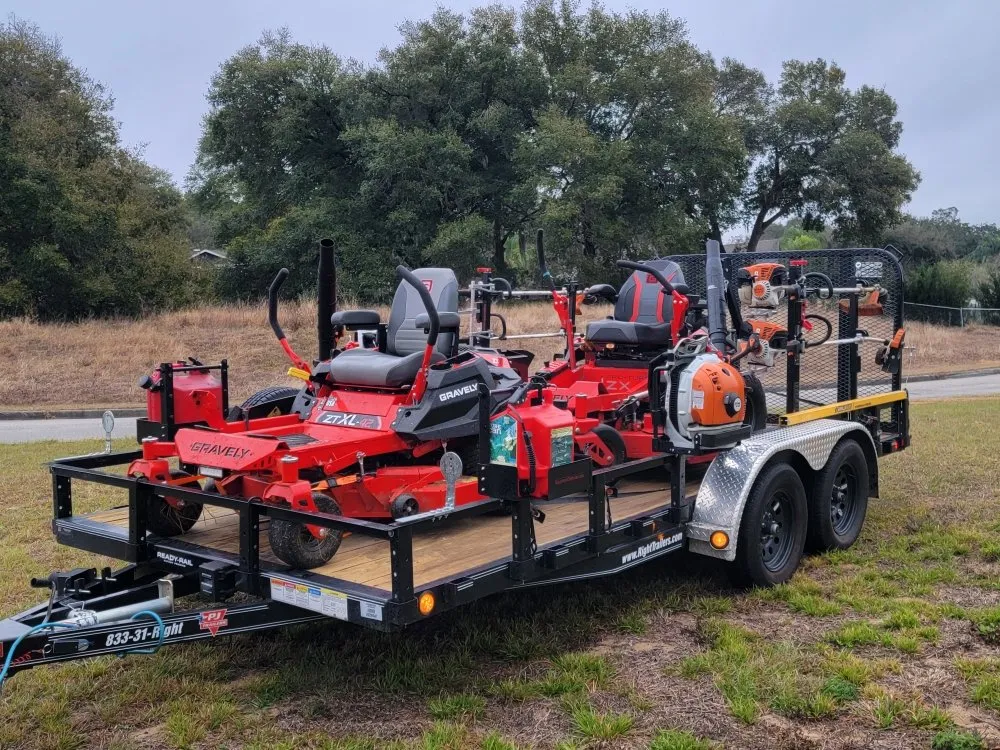 Top-rated landscape design experts serving Tavares, FL - Loren's Lawn Care And Services