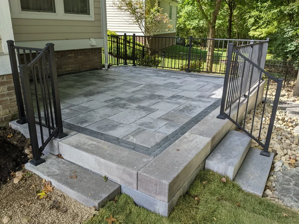 Professional garden landscaping experts serving Westerville, OH - Lorenz Lawn & Landscape