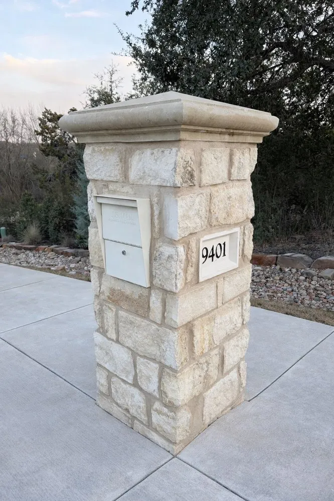 Affordable lawn mowing service in Pflugerville, TX by Lorenzo Landscaping