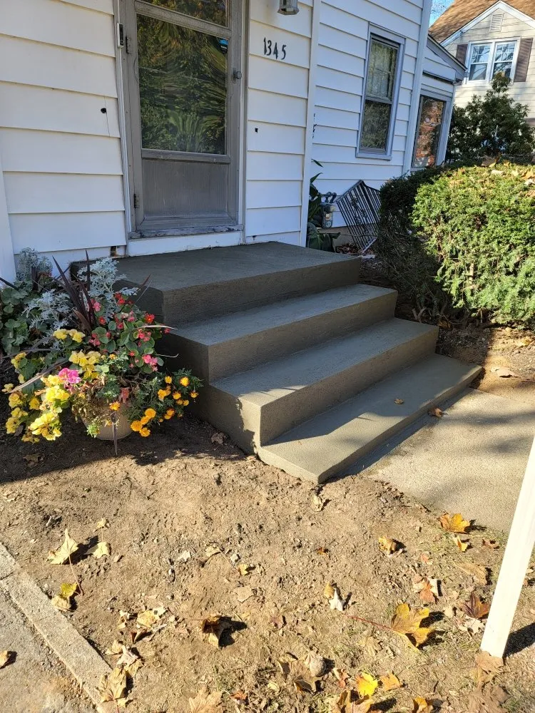 Affordable outdoor landscaping in Stratford, CT - Lorenzo's Landscaping & Tree Service