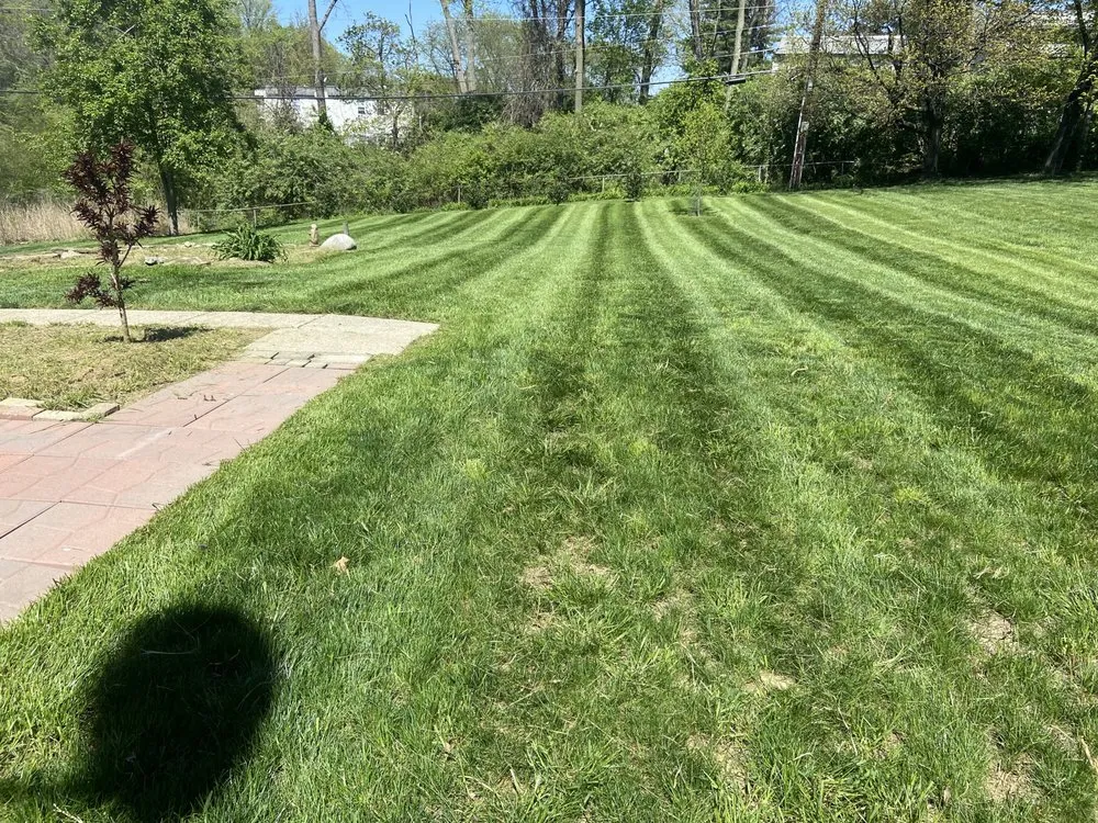 Trusted garden landscaping experts serving Covington, KY - Lorenzo’s Lawn Care And Landscaping
