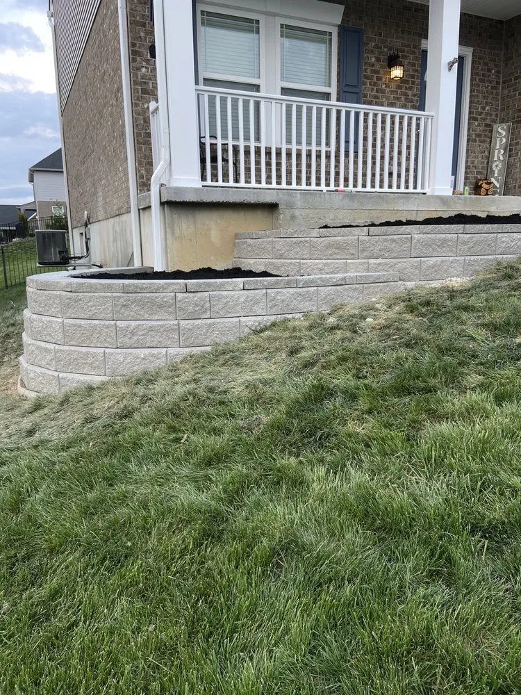 Custom outdoor landscaping in Covington, KY - Lorenzo’s Lawn Care And Landscaping