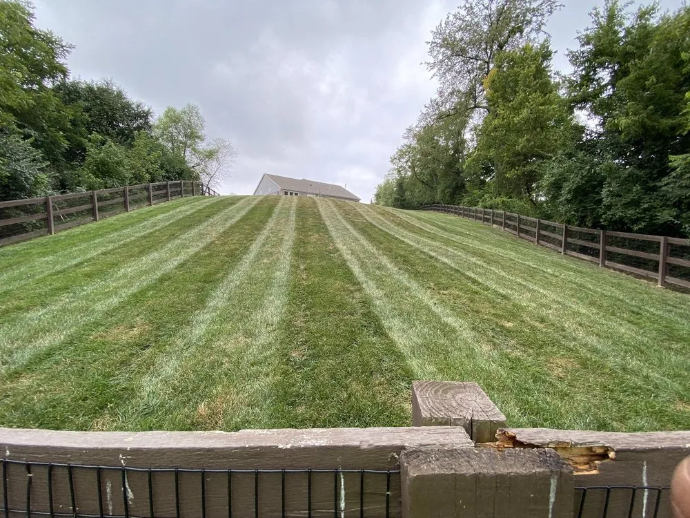 Reliable yard maintenance with custom design in Covington, KY by Lorenzo’s Lawn Care And Landscaping