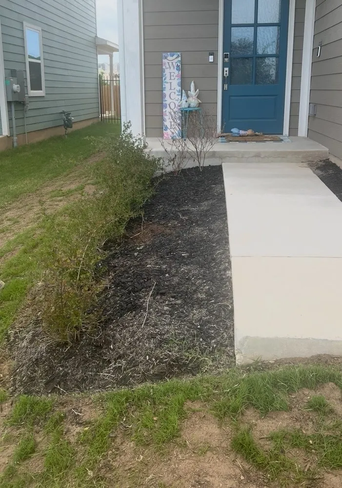 Reliable garden landscaping in Austin, TX - Los 3 Gallos Giros