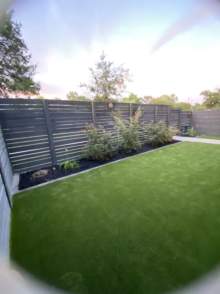 Affordable garden landscaping in Austin, TX - Los 3 Gallos Giros