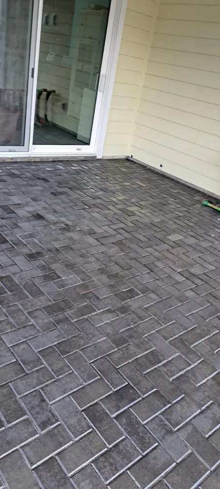 Custom lawn mowing service experts serving Bluffton, SC - Los Brothers Landscape