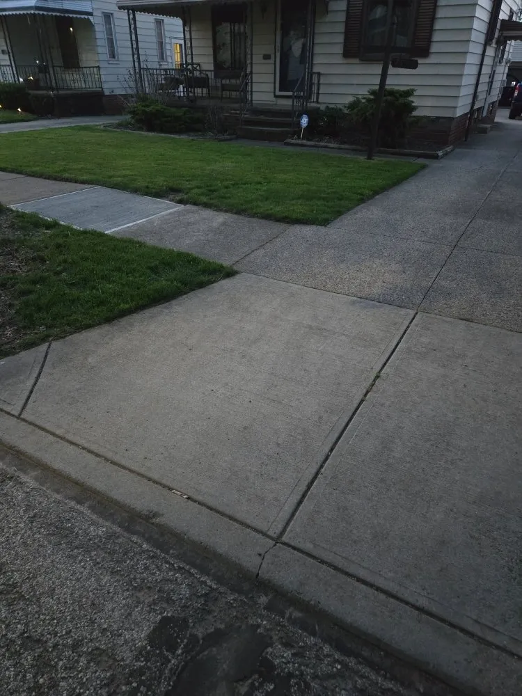 Trusted landscaping services experts serving Cleveland, OH - Los Brothers Landscaping