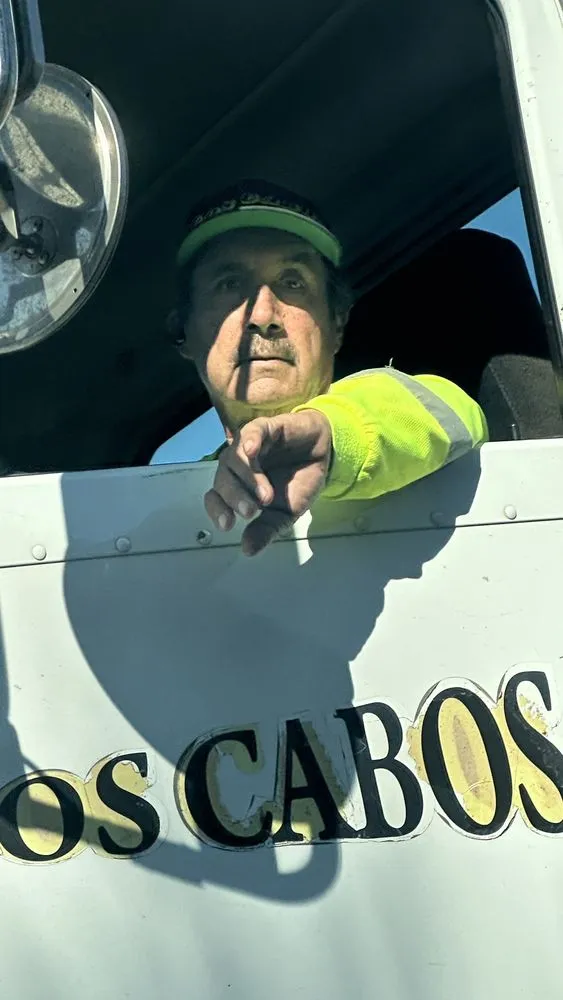 Custom lawn mowing service in Lakeside, CA by Los Cabos