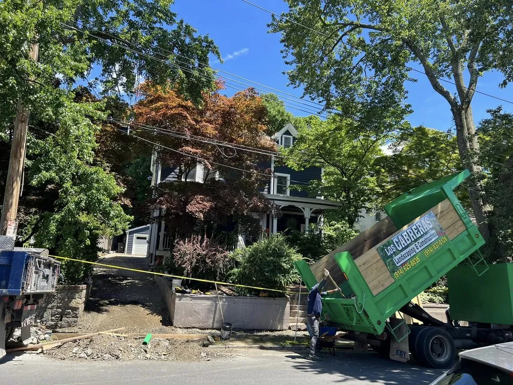 Expert yard maintenance in Ossining, NY - Los Cabreras Construction