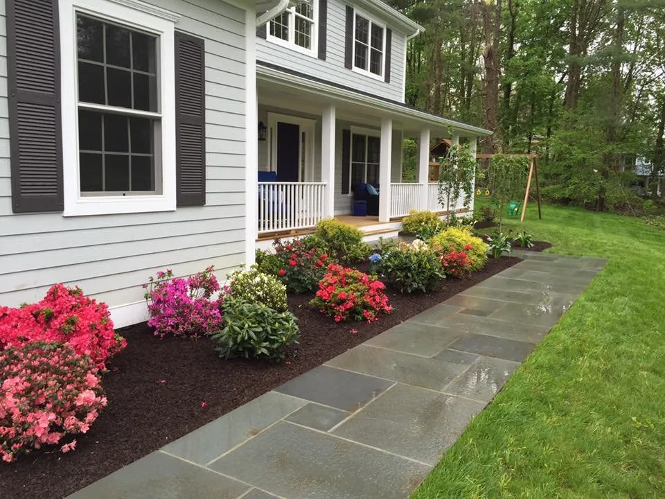 Custom yard cleanup service in Ossining, NY by Los Cabreras Construction