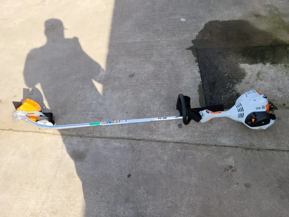 Trusted yard cleanup service experts serving Orange Cove, CA - Los De La Ex Lawn Care & Tree service