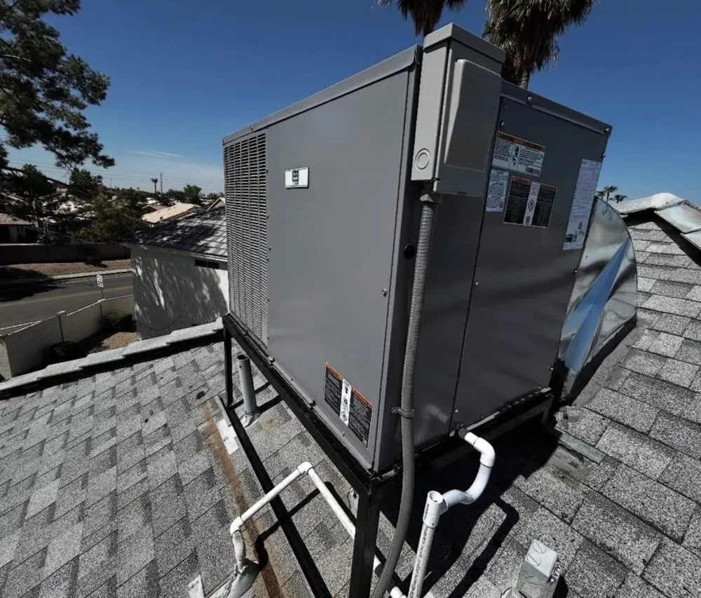 Expert lawn care service experts serving Mesa, AZ - Los hermanos hardscape&construction