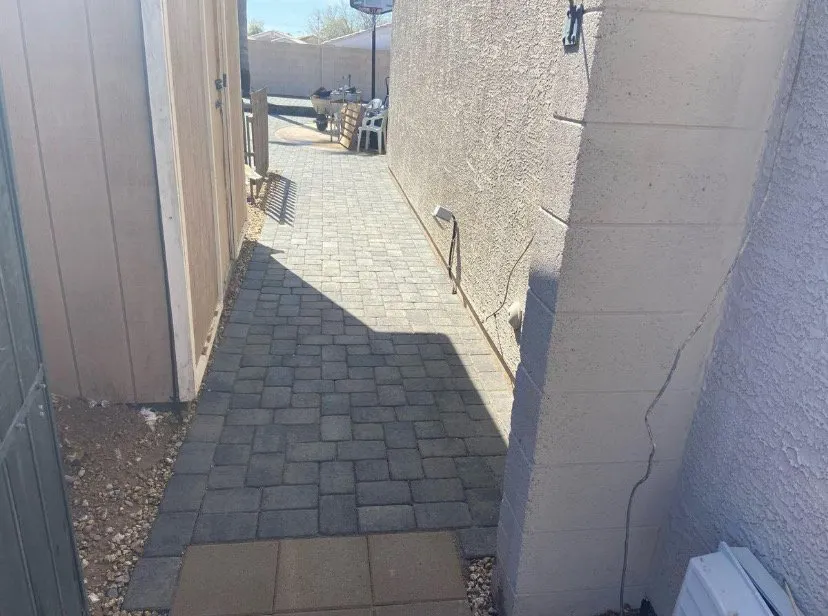 Affordable garden landscaping for residential properties in Mesa, AZ by Los hermanos hardscape&construction