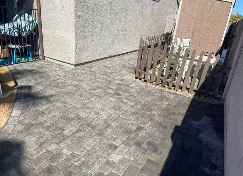 Professional garden landscaping for year-round maintenance across Mesa, AZ - Los hermanos hardscape&construction