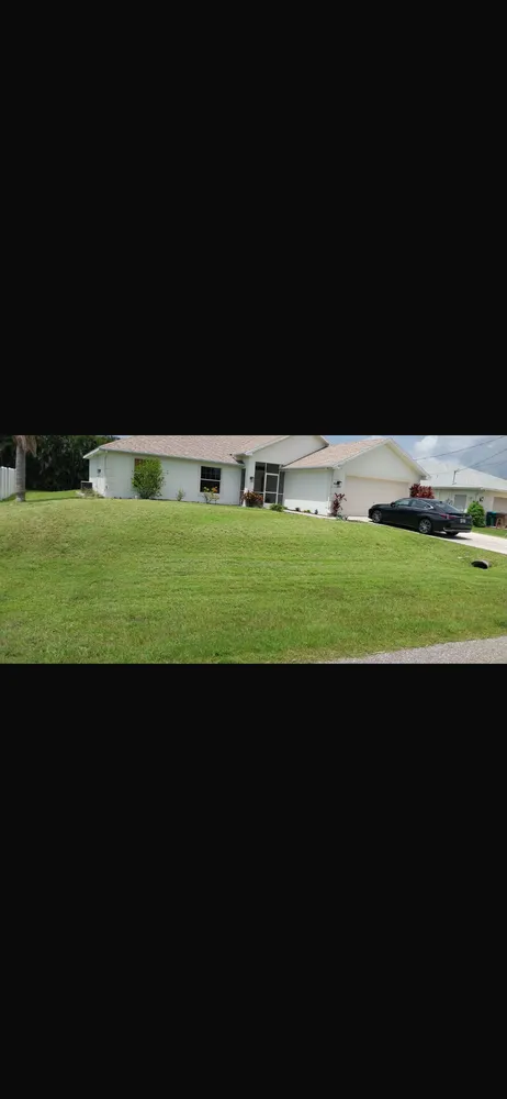 Expert outdoor landscaping with custom design in Cape Coral, FL by Los Makos