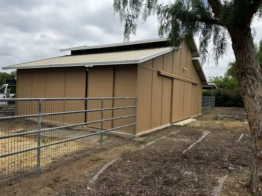 Los Olivos Landscape Construction Logo