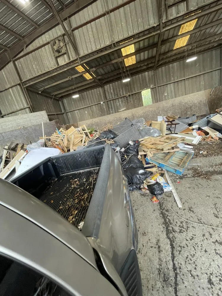 Trusted lawn mowing service for year-round maintenance across Dallas, GA - Los Patrones Lawncare