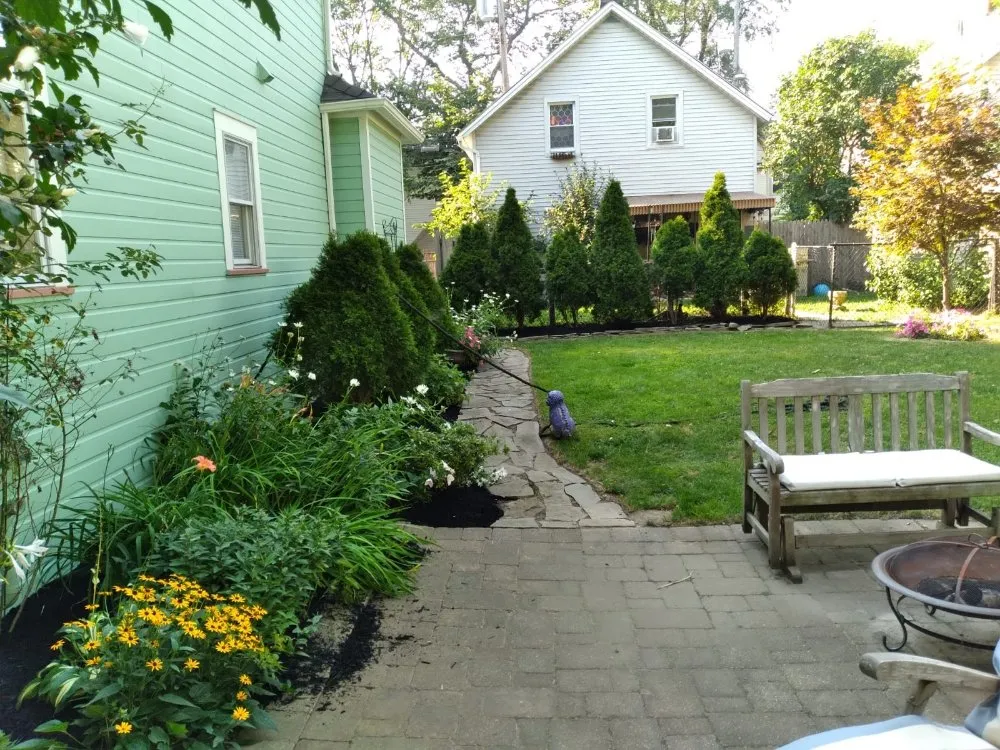 Expert outdoor landscaping in Cleveland, OH by Los Primos Landscape