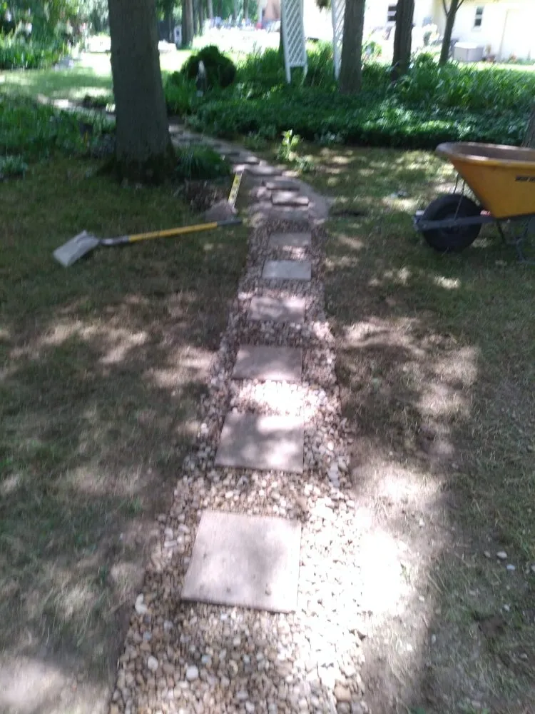 Top-rated lawn care service with custom design in Cleveland, OH by Los Primos Landscape